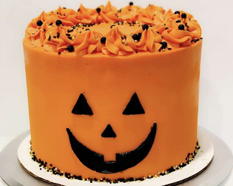 Jack O Lantern Cake