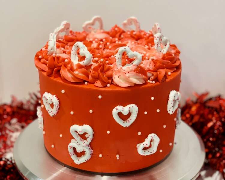 Pretzel Heart Cake