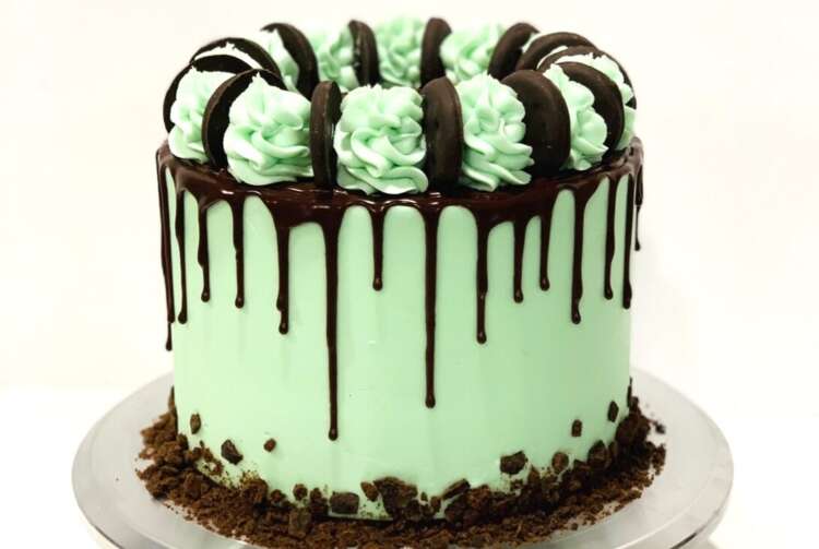 Thin Mints Drip Cake
